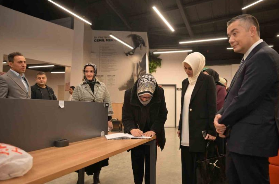 Esenyurt'ta Cemil Meriç'in Düşünce Dünyası Anlatıldı