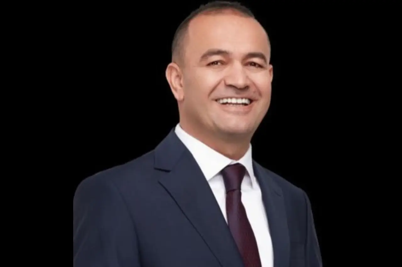 Özgür Karabat’tan Ekonomi Uyarısı: “Türkiye Üretimden Uzaklaşıyor, İthalata Bağımlı Hale Geliyor”