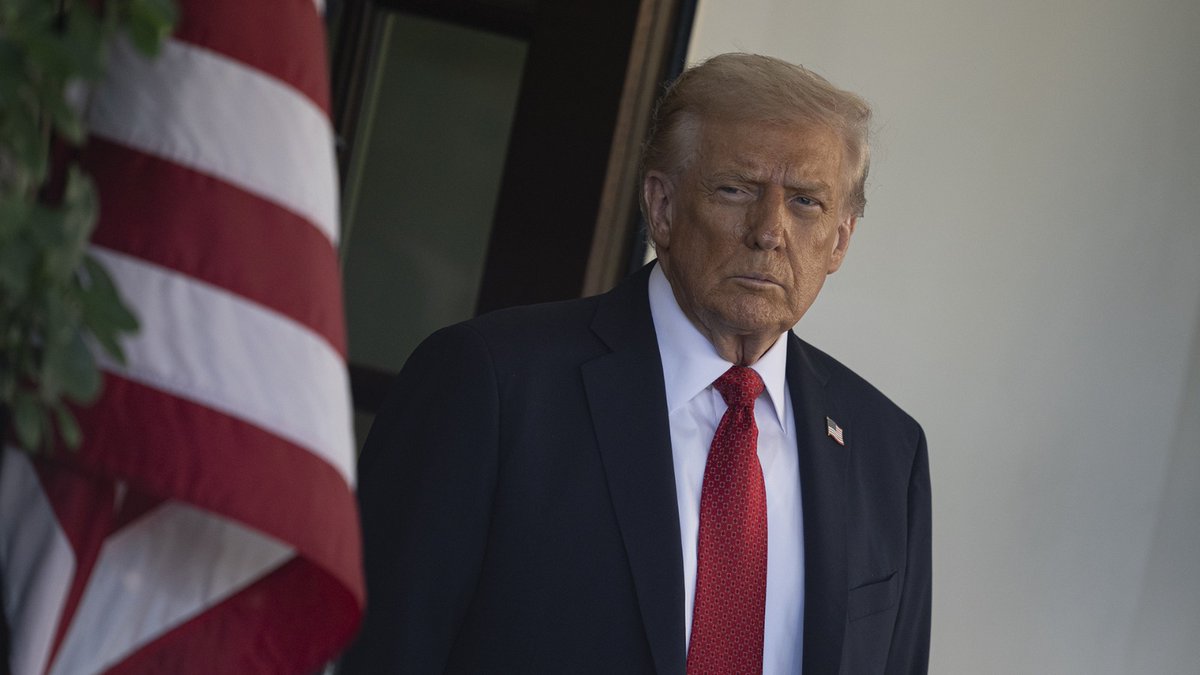 İran'daki Protestolarla İlgili Trump'tan Açıklama: İnfazlar Durduruldu