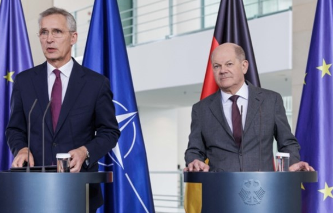 Stoltenberg: Almanya Ukrayna’ya Avrupa’nın en büyük askeri yardımını yapan ülkedir