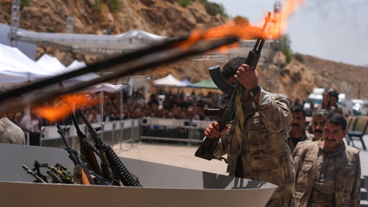 Binlerce 'kayıp' PKK’lı teröristin izi bulundu: Mağaradan çıkıp üsse girmişler!