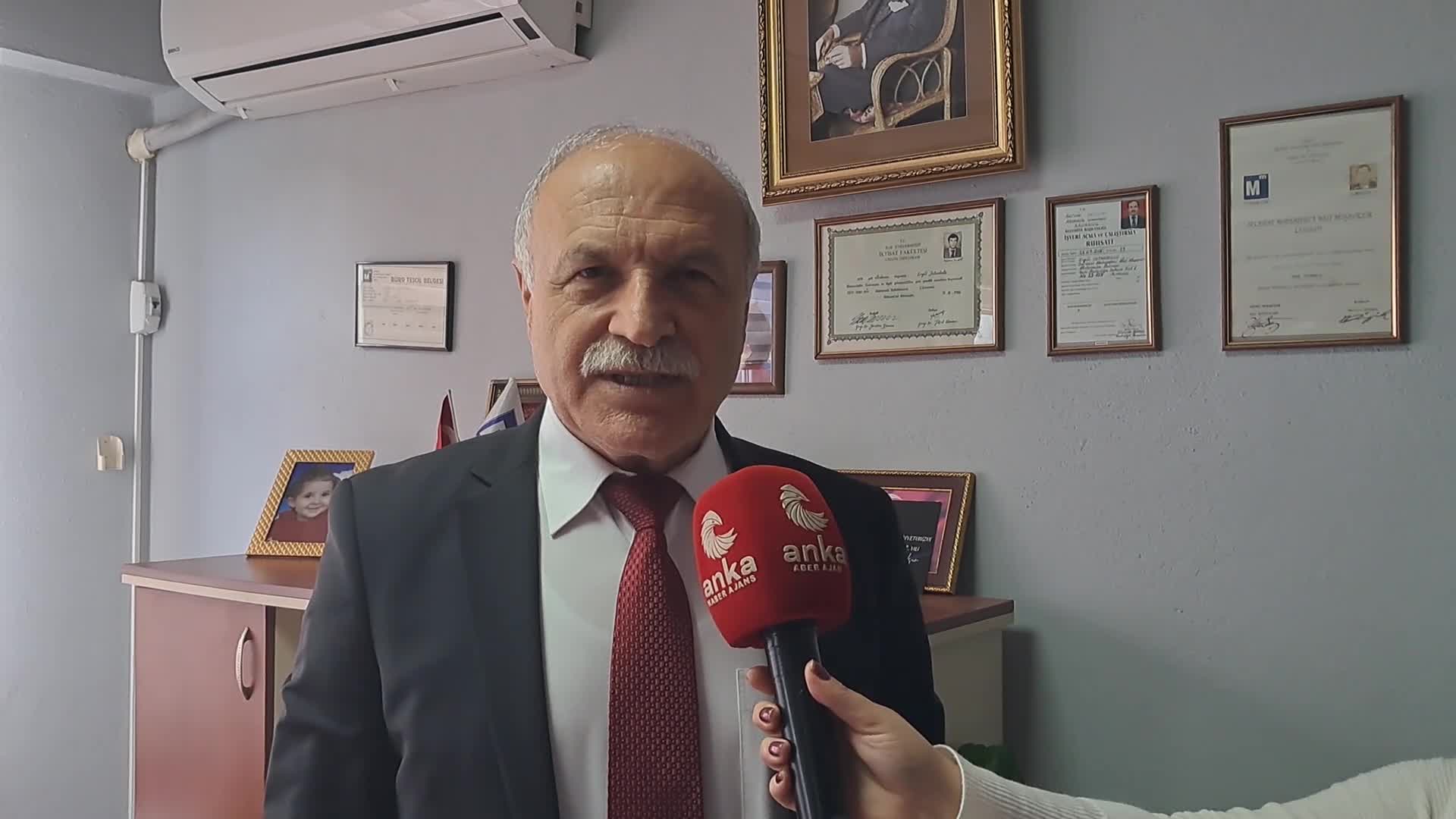 ARTVİNLİ ESNAF: "YILBAŞI YAKLAŞIYOR VE HİÇKİMSE BİR ŞEY SORMUYOR. HAYATIMDA İLK DEFA BU SENE KADAR KÖTÜ BİR SENE GEÇİRİYORUM"