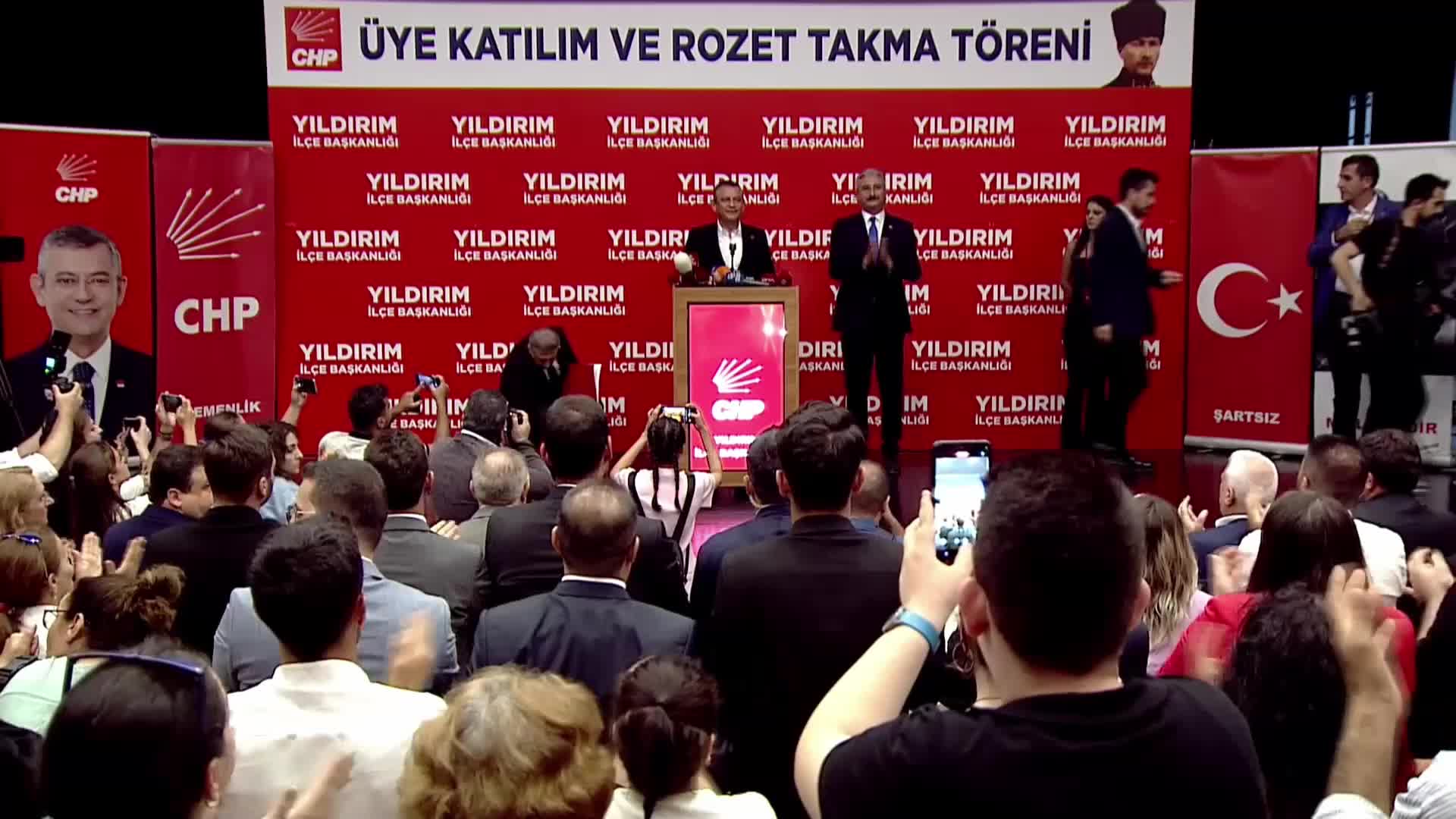 CHP Lideri Özel: "100 yıl öncesinde olduğu gibi bu memleketi bir kere daha kurtaracağız"