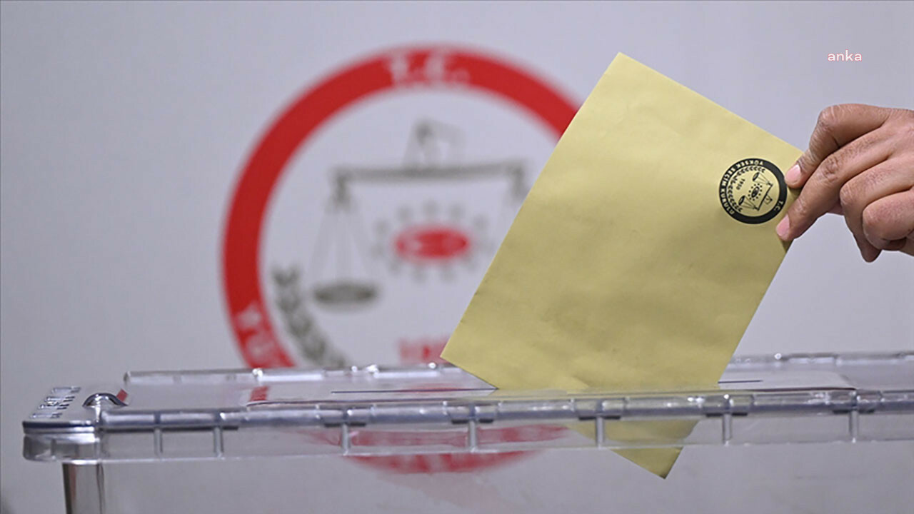 CHP'NİN KAZANDIĞI ARDAHAN'DA SEÇİMİN YENİLENMESİNE KARAR VERİLDİ 