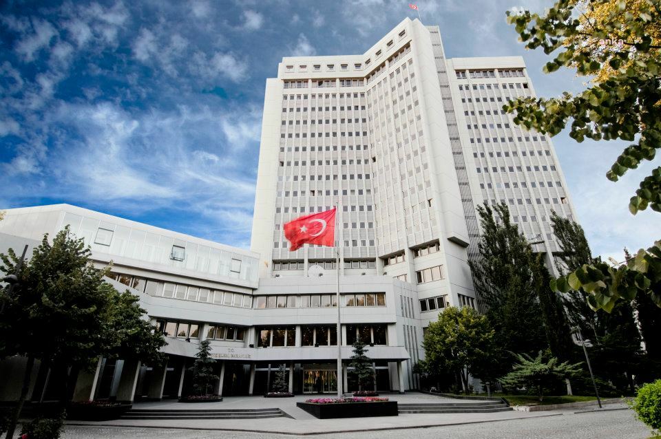 Dışişleri Bakanlığı'ndan uyarı:  "Lübnan'da bulunan vatandaşlarımızın ülkeden ayrılmaları tavsiye olunmaktadır"