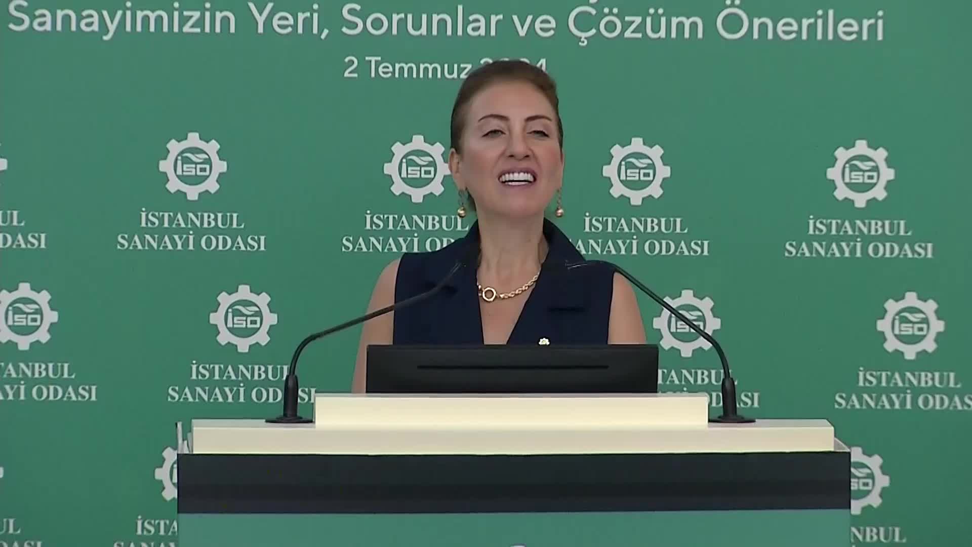 Ekrem İmamoğlu: “İstanbul’un mega projeler değil, yaşanabilir şehir olmasını çözüme kavuşturmakla yükümlü insanlar olduğumuzun farkındayız”