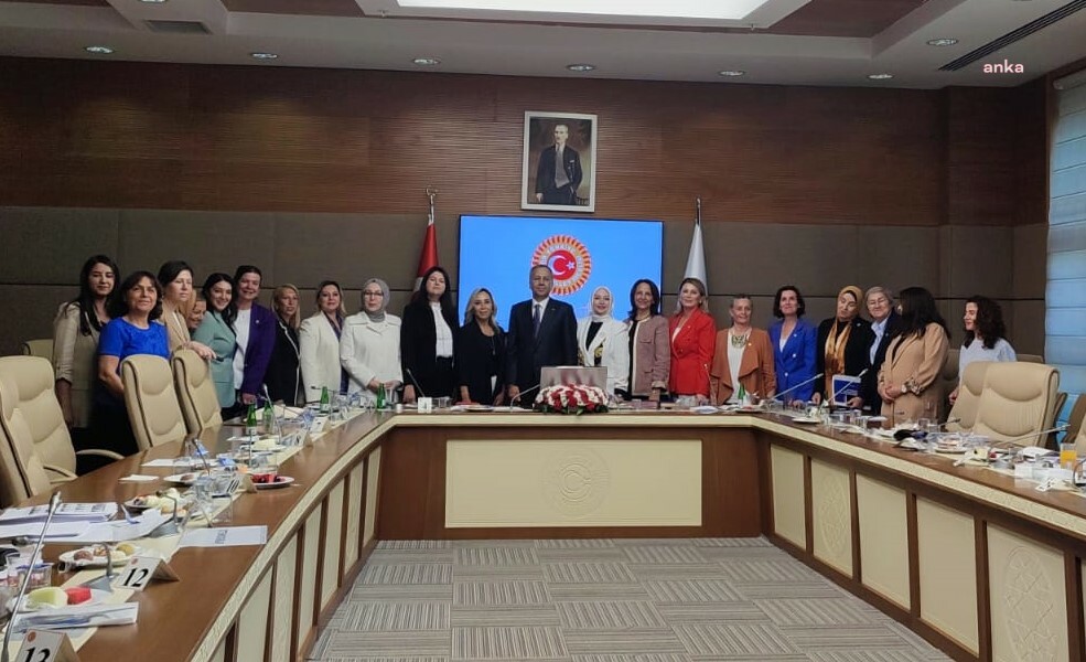 İçişleri Bakanı Yerlikaya, TBMM Kadın Erkek Fırsat Eşitliği Komisyonu'nda sunum yaptı: "2024 yılının ilk altı ayında 166 kadın hayatını kaybetti"