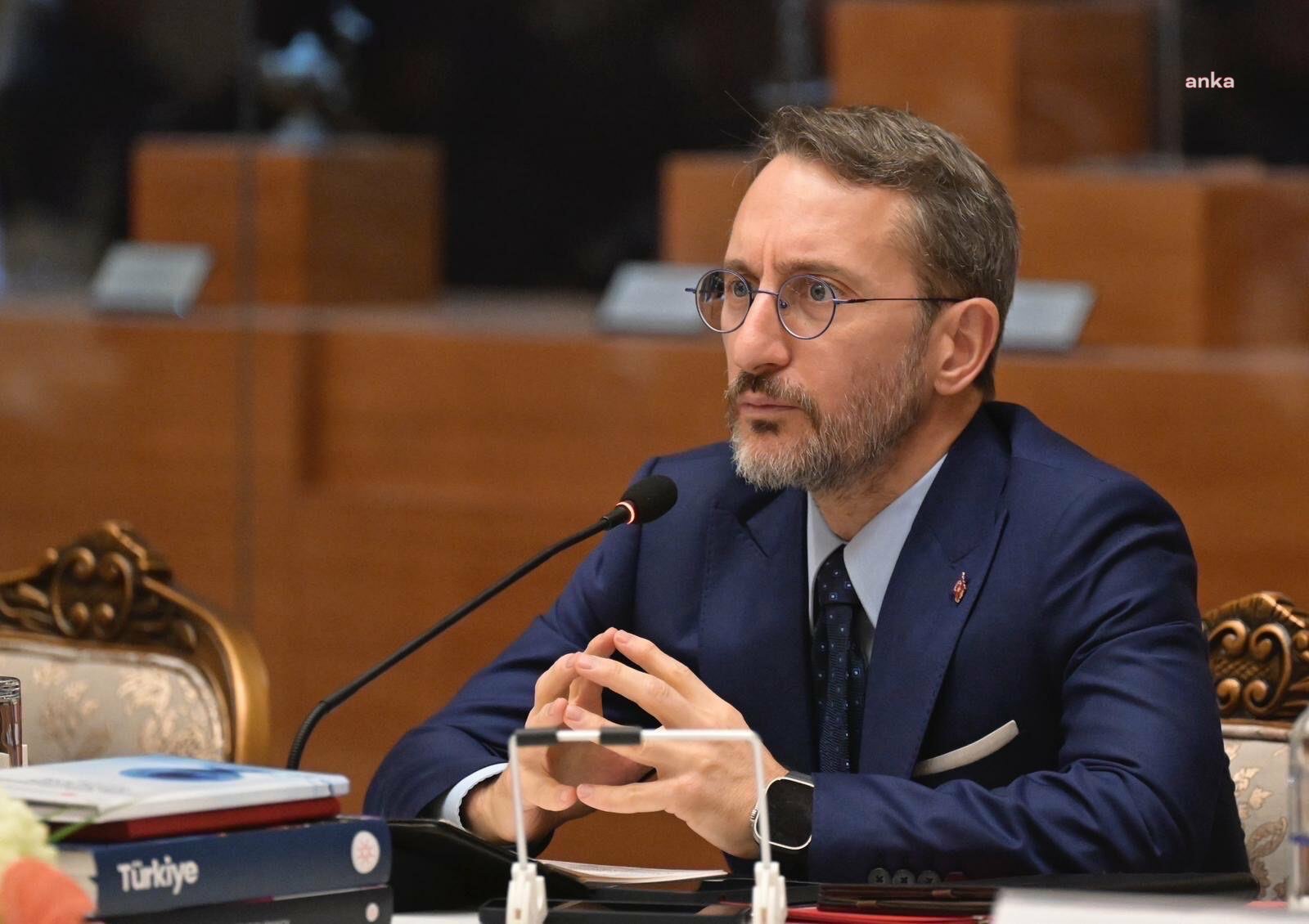 İLETİŞİM BAŞKANI ALTUN’DAN TELEFERİK KAZASINA İLİŞKİN AÇIKLAMA: “CUMHURBAŞKANIMIZ GELİŞMELERİ YAKINDAN TAKİP ETMEKTE, ANLIK BİLGİ ALMAKTADIR”
