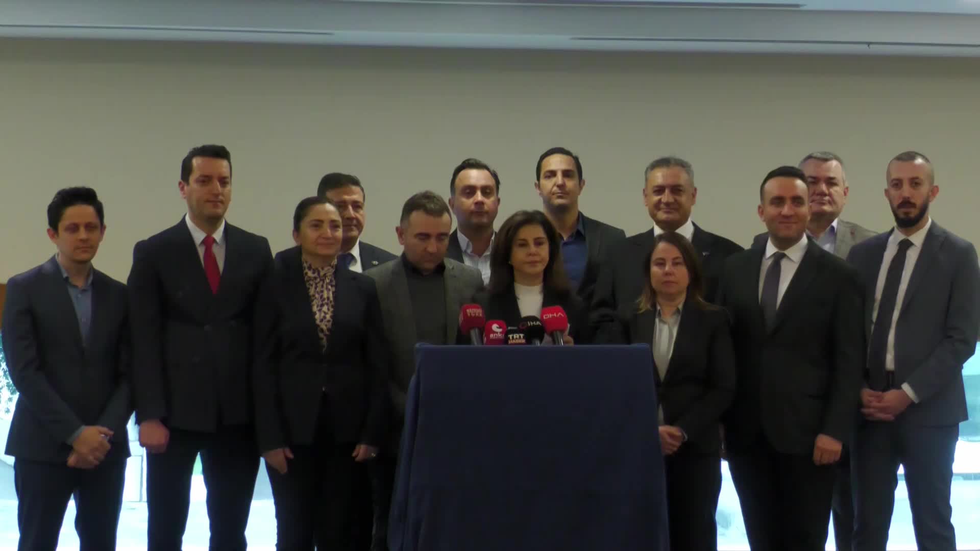 İYİ PARTİ’DE TOPLU İSTİFA: “AKŞENER, KILIÇDAROĞLU’NA ‘SENİN DIŞINDA BİR ADAY İSTEMİYORSAN BİZ YOKUZ’ DİYEMEDİ. MASADA SÖZÜNÜ GEÇİREMEDİ”