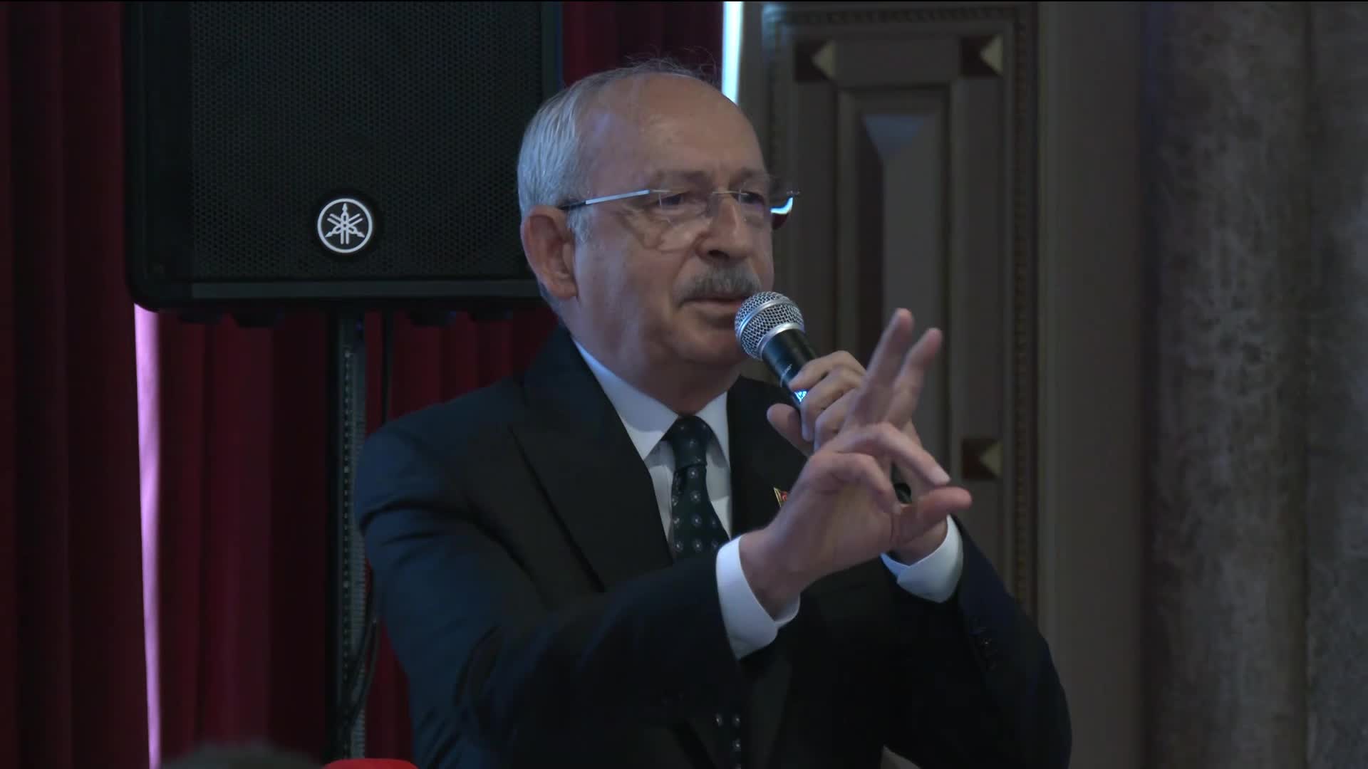 Kılıçdaroğlu: "Ödediğimiz vergilerin hesabını sormadığınız sürece Türkiye'de demokrasi gelişmez"