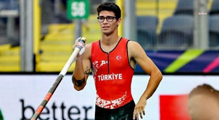 Milli Atlet Ersu Şaşma sırıkla atlama elemelerinde 5.75m’lik atlayışıyla finale kalmayı başardı