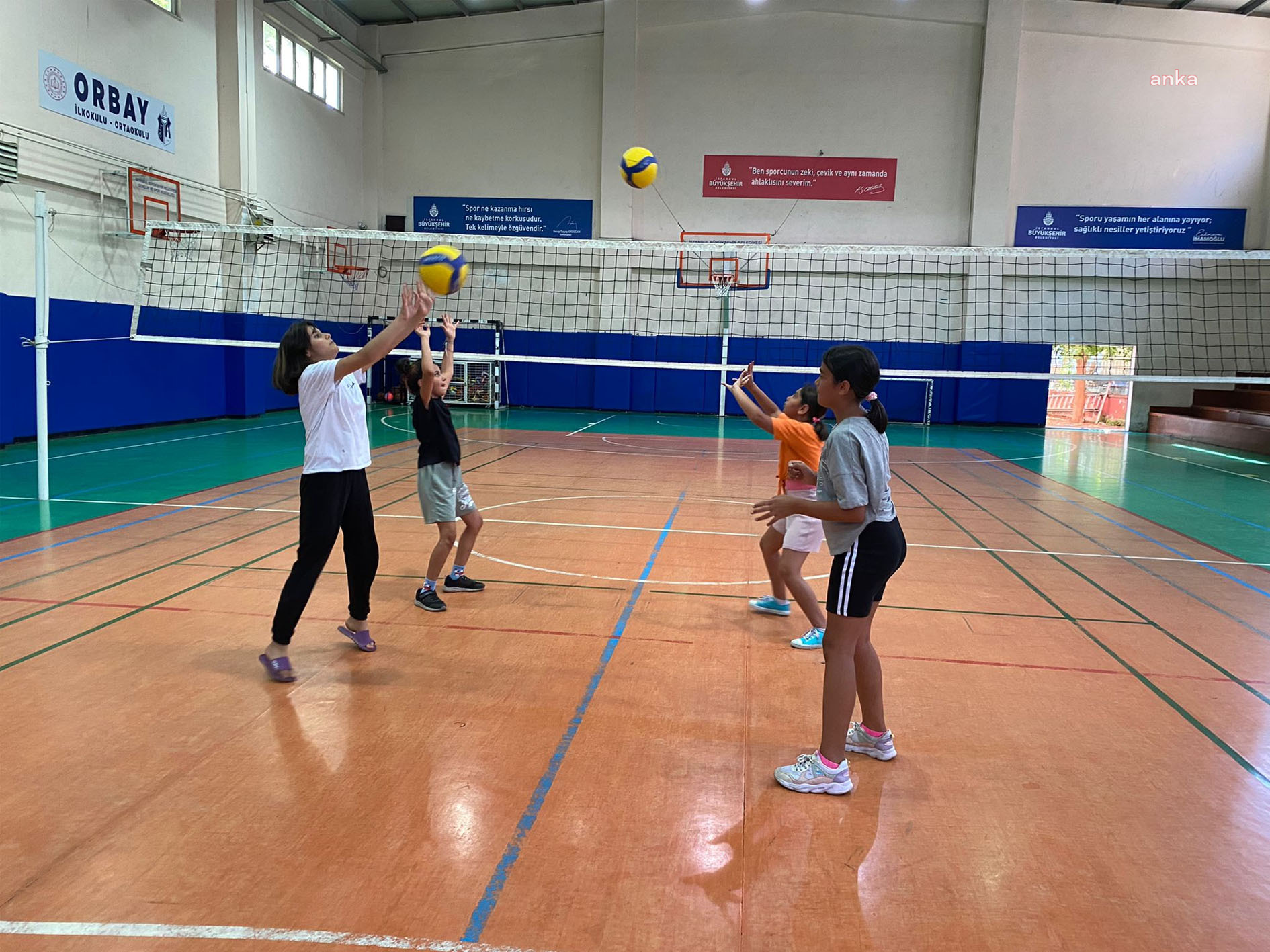 Milli Eğitim Bakanlığı "spor ortaokulları" açacak