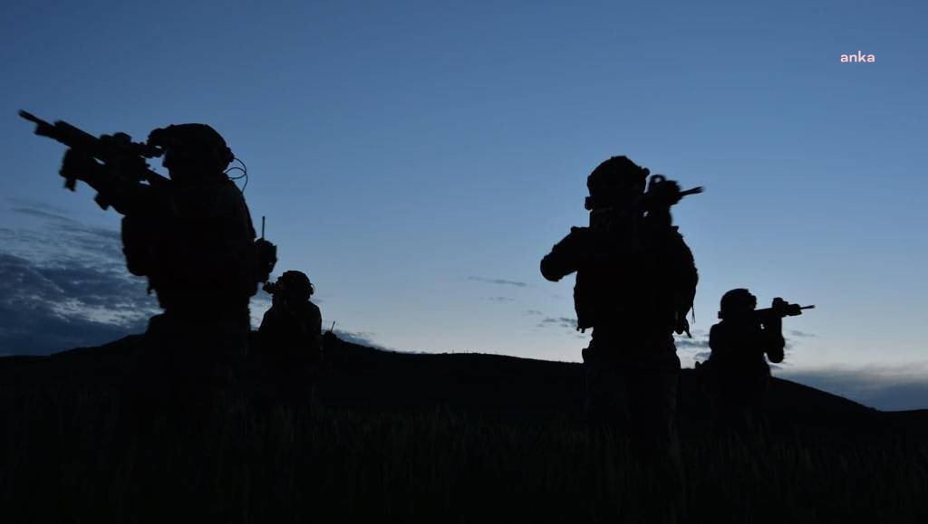 MSB: IRAK'IN KUZEYİNDEN KAÇAN 2 PKK'LI TERÖRİST TESLİM OLDU