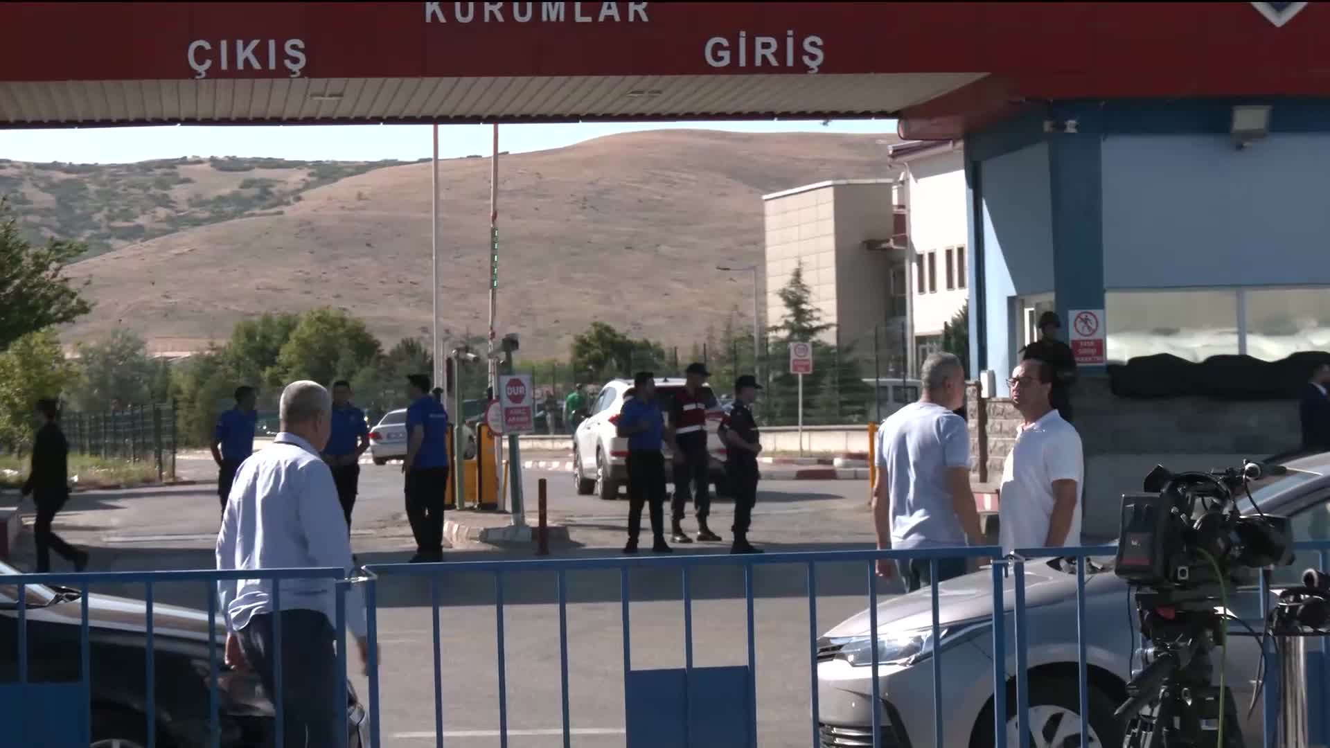 Sinan Ateş cinayeti davası başlıyor... Duruşmanın yapılacağı Sincan Ceza İnfaz Kurumları Kampüsü'nde yoğun güvenlik önlemleri alındı