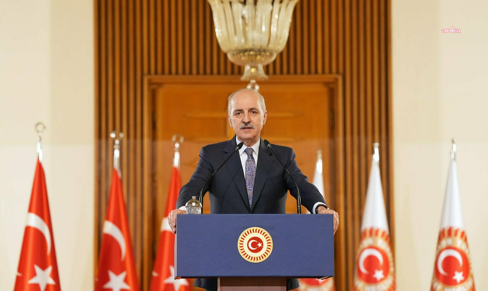 TBMM BAŞKANI KURTULMUŞ: “GÜNÜMÜZDE İSE MİSAK-I MİLLİ ANLAYIŞIMIZIN MAVİ VATAN, SİBER VATAN, UZAY VATAN, YEŞİL VATAN HEDEFLERİMİZ ÇERÇEVESİNDE GÜNCELLENMESİ ZORUNLUDUR”
