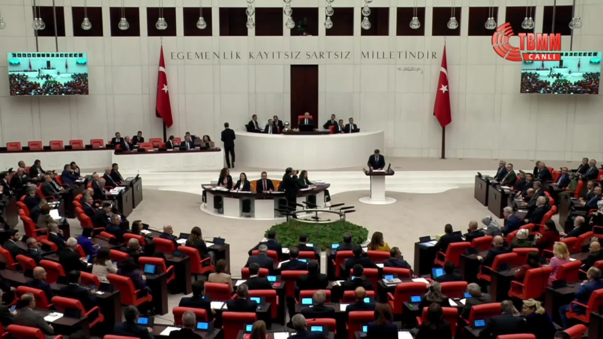 TBMM’DE BÜTÇE GÖRÜŞMELERİ...CEVDET YILMAZ: 2025 YILINDA İSTİKRAR DÖNEMİNE GEÇİLECEK, 2026 YILINDA ENFLASYON ORANI TEK HANELİ RAKAMLARA ÇEKİLECEKTİR