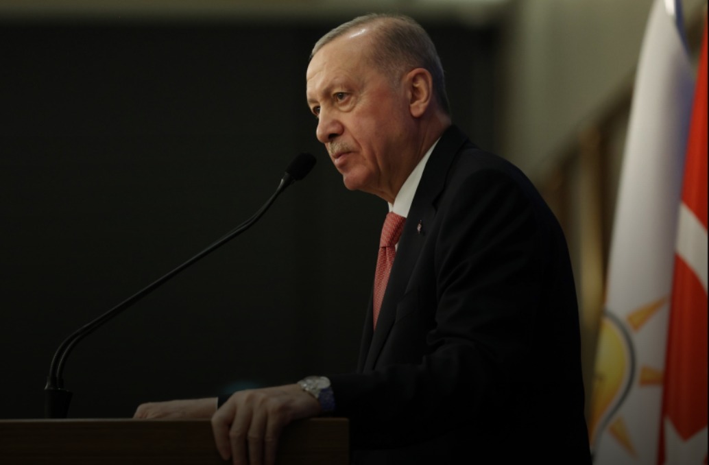 Cumhurbaşkanı Erdoğan "Bizim muhalefetin müsamerelerine ayıracak vaktimiz yok"