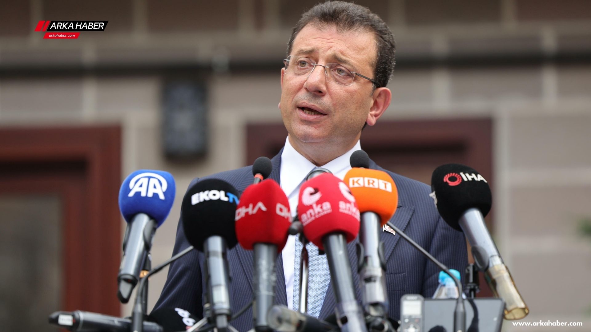 İmamoğlu: Instagram'a Erişim Engeli Kaldırılmalı, Sansür Uygulamalarına Son Verilmeli