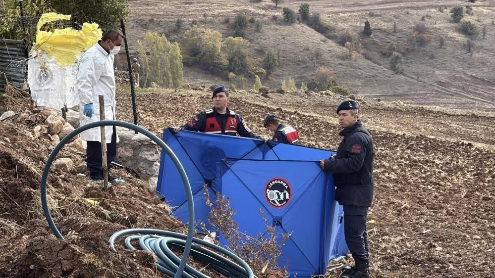 Sivas’ta Arazi Kavgası Kanlı Bitti: Teslim Ol Çağrısına Ateşle Karşılık Veren Zanlı Öldü!