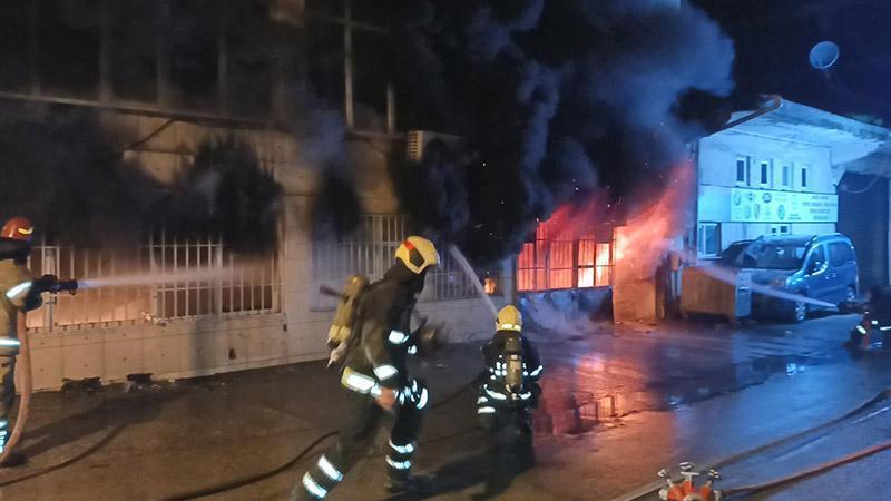 Bursa'da Tekstil Atölyesinde Çıkan Yangın Korkuttu