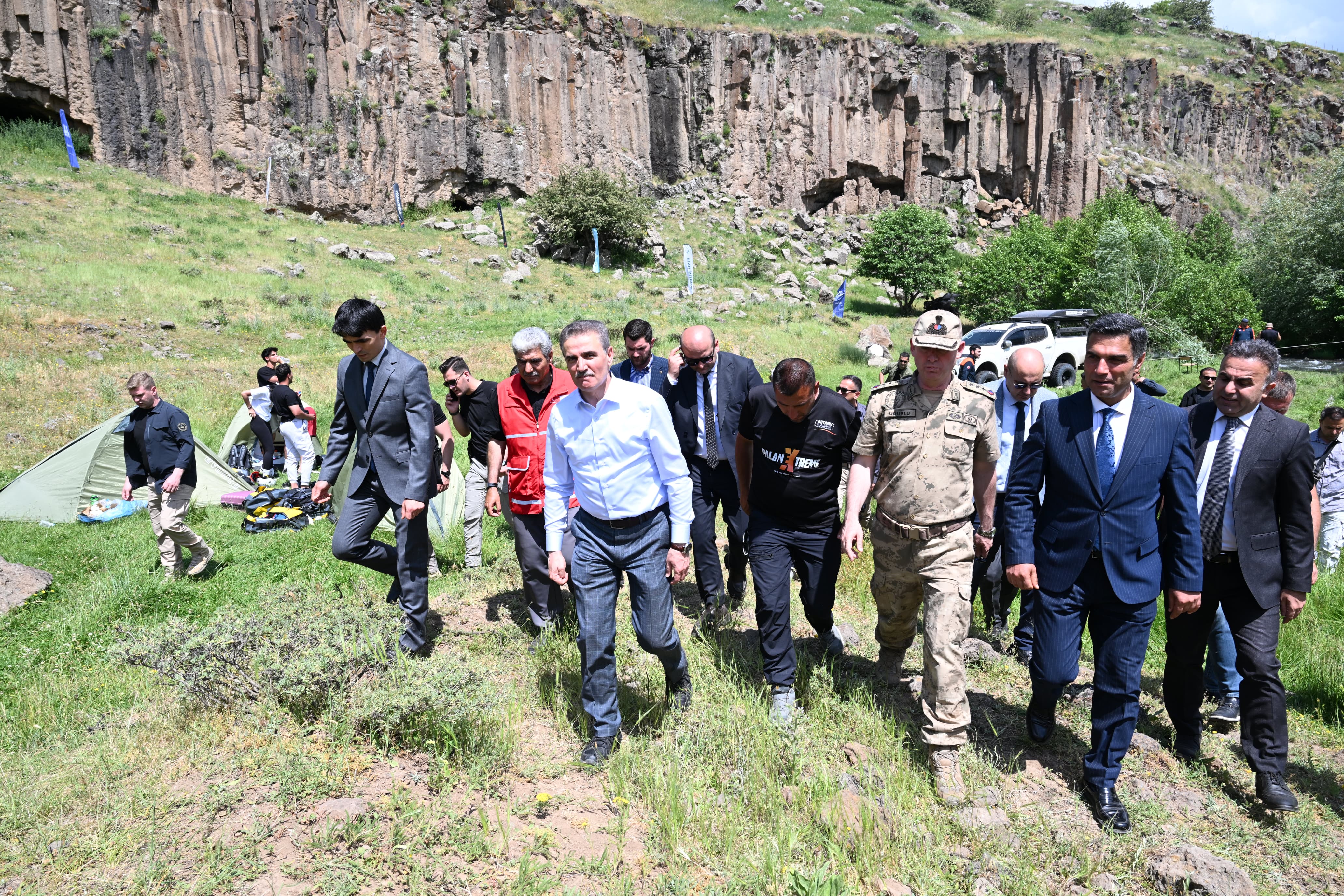 Palanextreme 2026 Coşkusu Doğa Harikası Hınıs Kanyonu’nda Sürüyor!