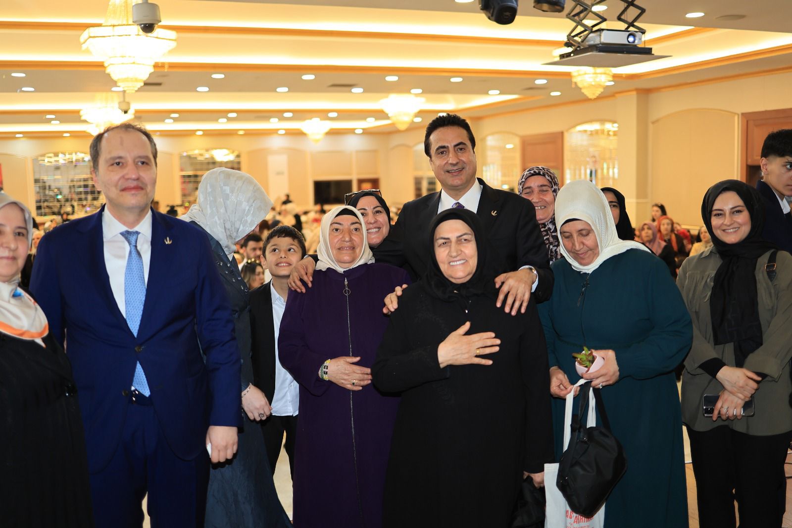 Nene Hatun Kültür Merkezi’nde Anneler Günü Buluşması 