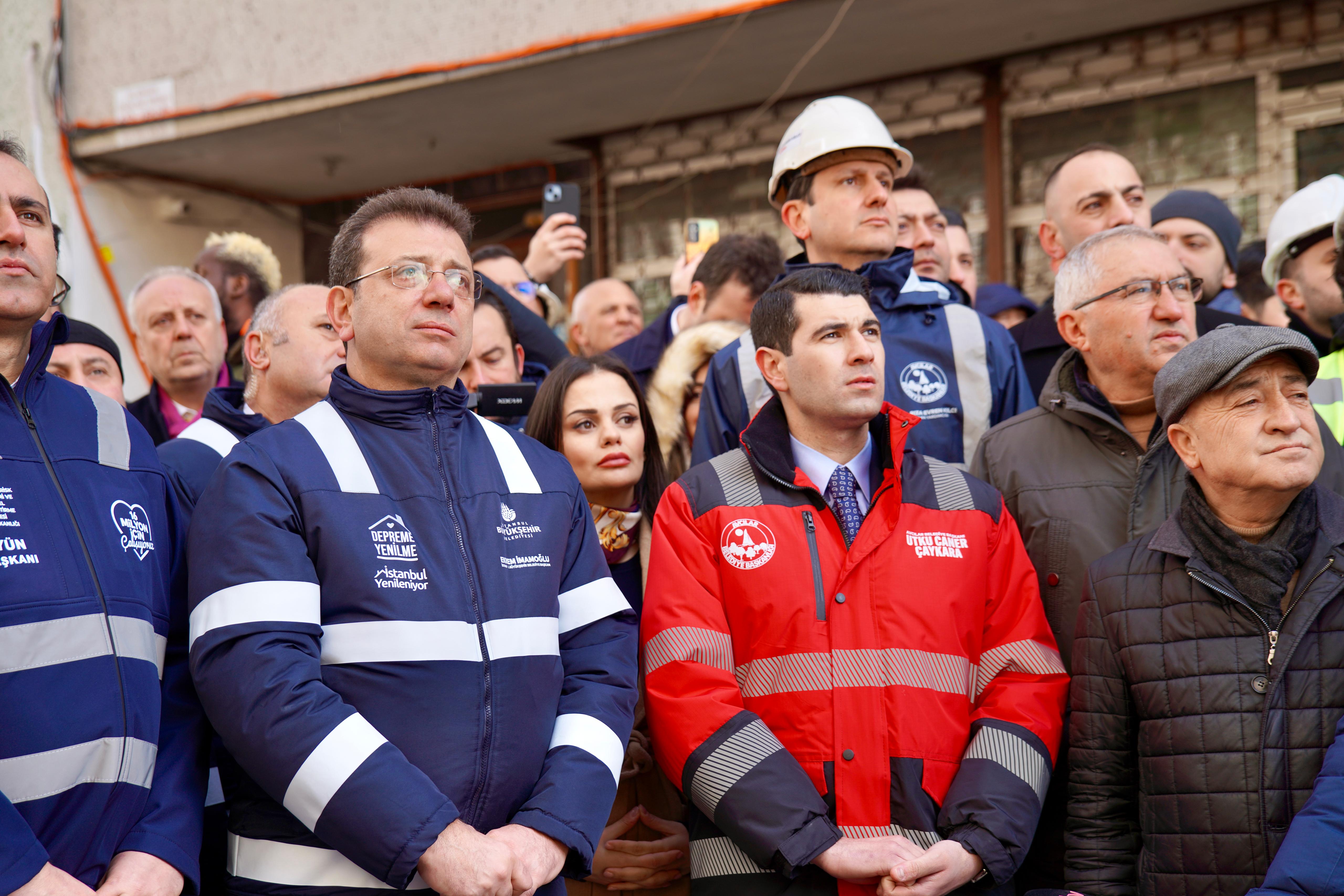 Avcılar’da Riskli Bina Yıkımı: İmamoğlu ve Çaykara’dan Deprem Gerçeğine Vurgu