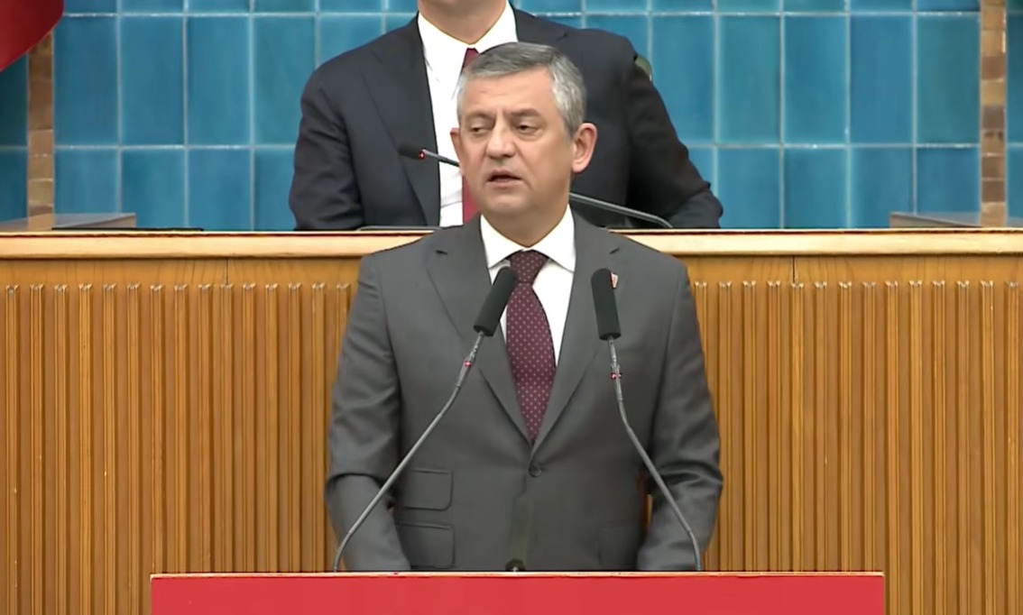 Özgür Özel: "Millet Sandığı ve Hakkını Bırakmaz!"