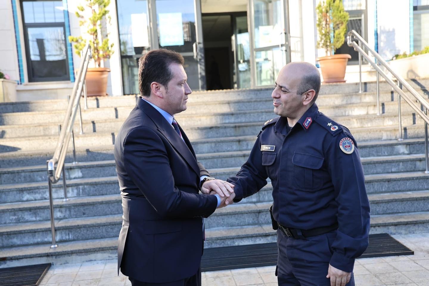 Başkan Balcıoğlu, İlçe Jandarma Komutanı Binbaşı Torun'u Ziyaret Etti