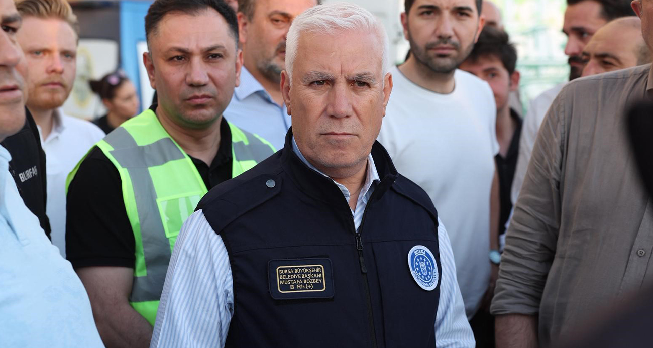 Bursa Orhaneli-Harmancık Yangını Sürüyor: 5-6 Mahalle Boşaltıldı, Belediye Başkanı Bozbey Sahada