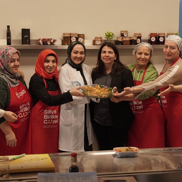 Silivri Belediyesi'nden "Sağlıklı Beslenme" Eğitimi