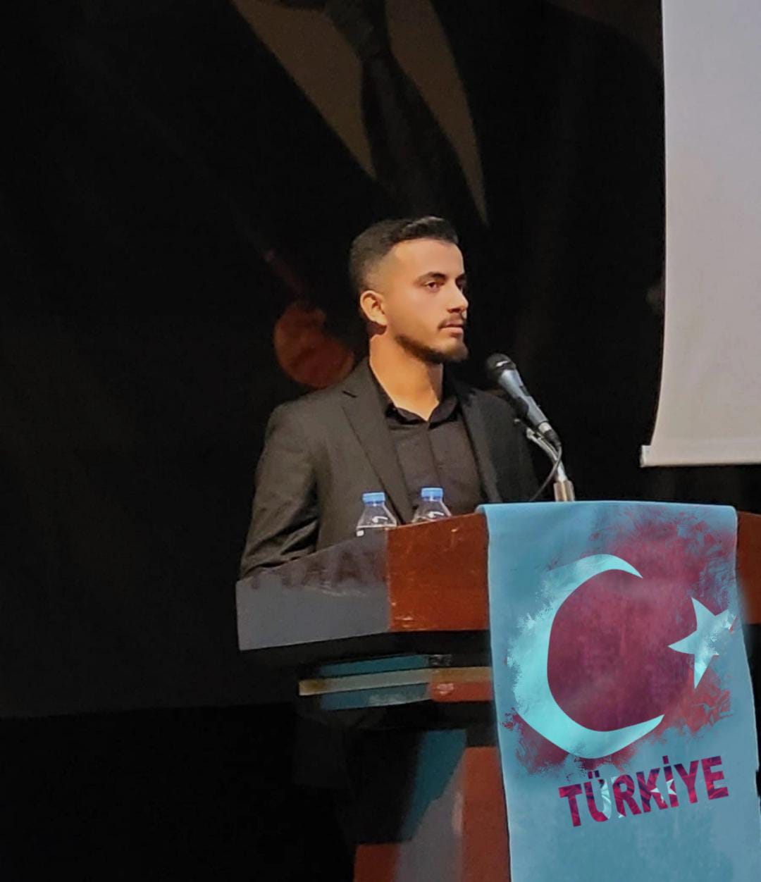 Mesut Çavuş’tan Gazetecilere Saygı ve Teşekkür!