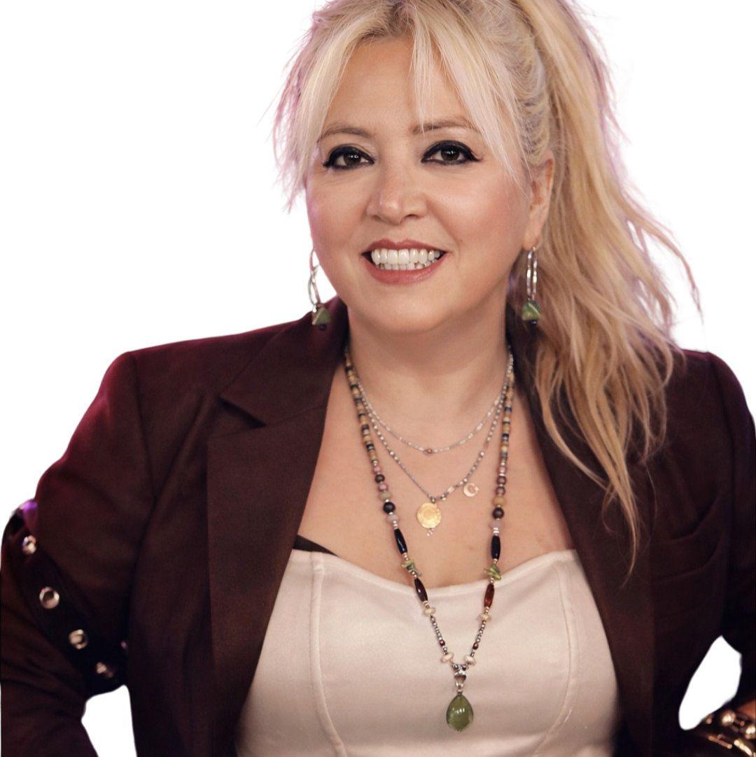 8 MART: ÇİÇEĞİ ALDIM, PEKİ BULAŞIKLAR NE OLACAK?