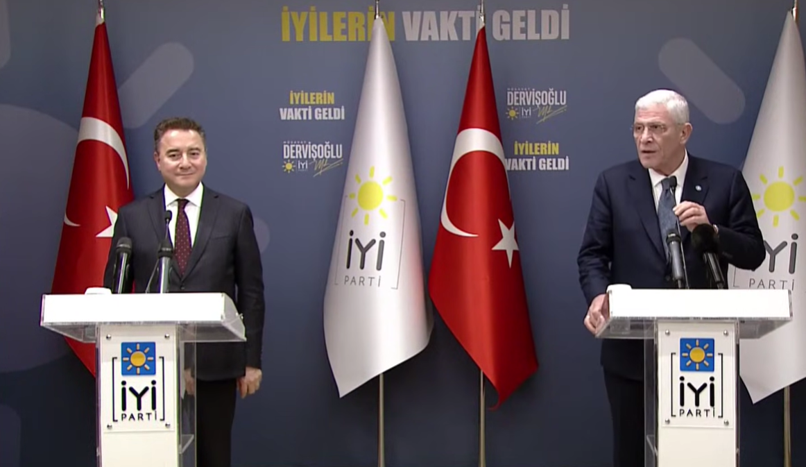 Siyasette "Güven" ve "Demokrasi" Mesajı: Babacan’dan Dervişoğlu’na Hayırlı Olsun Ziyareti