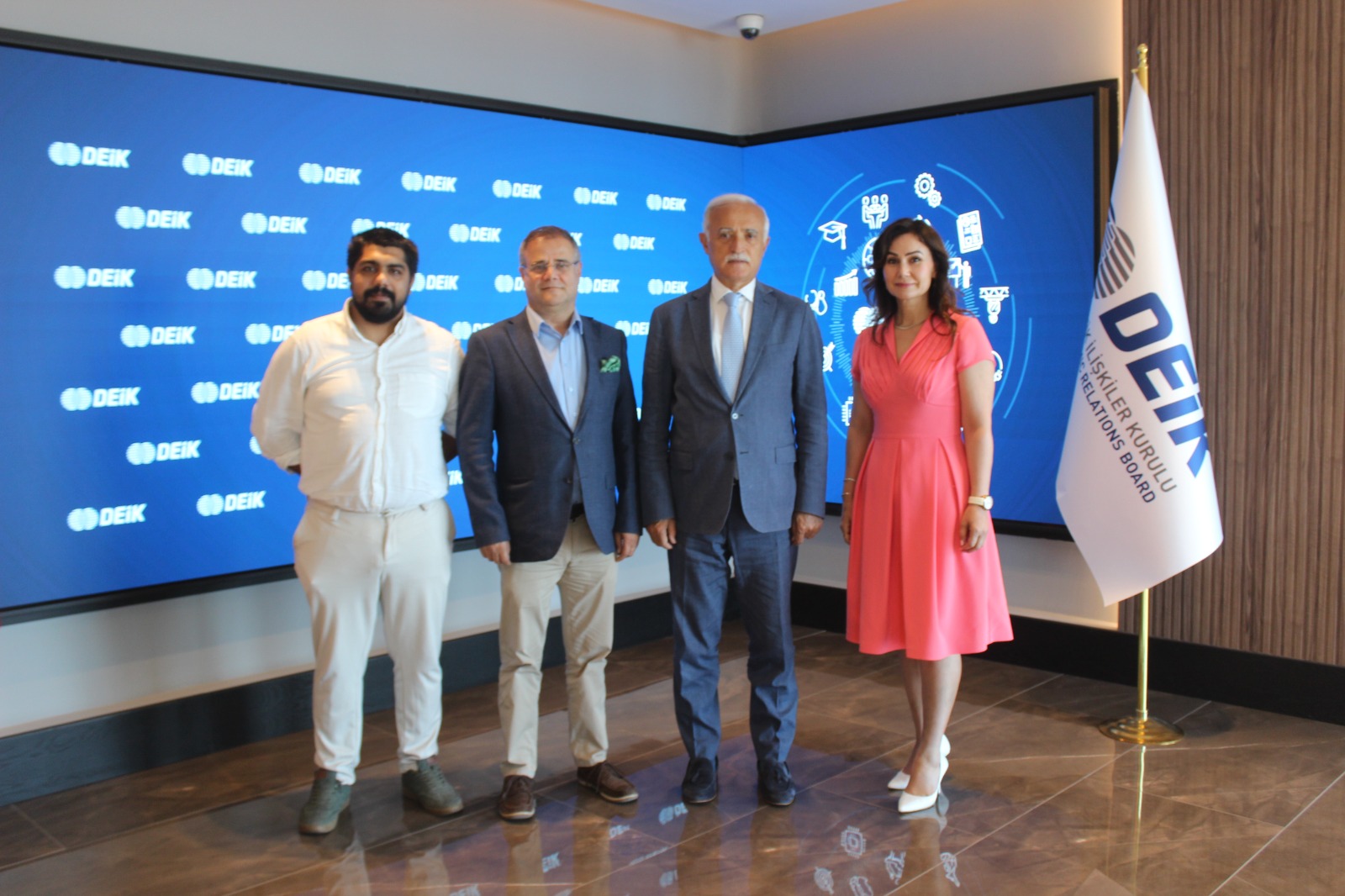 E5 Global Trade Artık Dijital Mecralarda: Tanıtım Yüzü Bilim ve Sanatla Buluştu