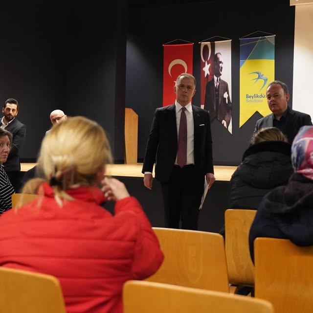 Atılım Apartmanı Sakinleri Destek İçin Bir Araya Geldi