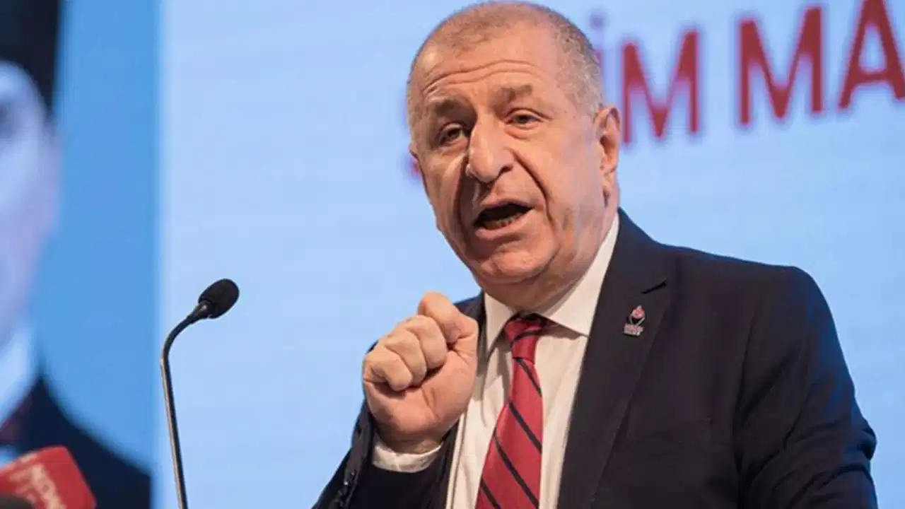  Ümit Özdağ DEM’i Topa Tuttu!“ Hasta Başkanın Annesine Hakaret Ediliyor, CHP Sessiz Kalamaz”