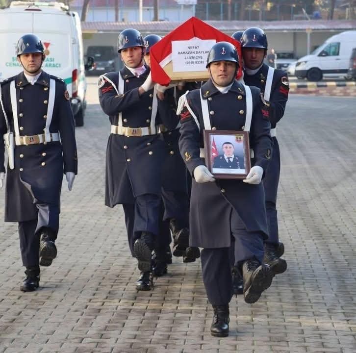 KAYSERİLİ UZMAN ÇAVUŞ VE EŞİ FECİ KAZADA HAYATINI KAYBETTİ!