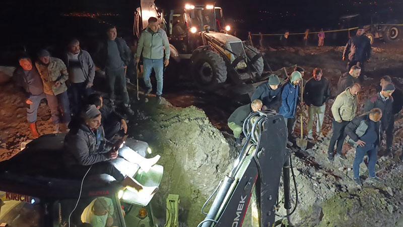 Amasya'da Su Kuyusu Açmaya Çalışan İki Kişi Toprak Altında Kaldı