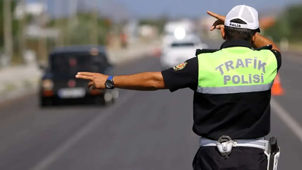 Yeni Trafik Yaptırımları: Makas Atan Sürücülere Ağır Cezalar Geliyor