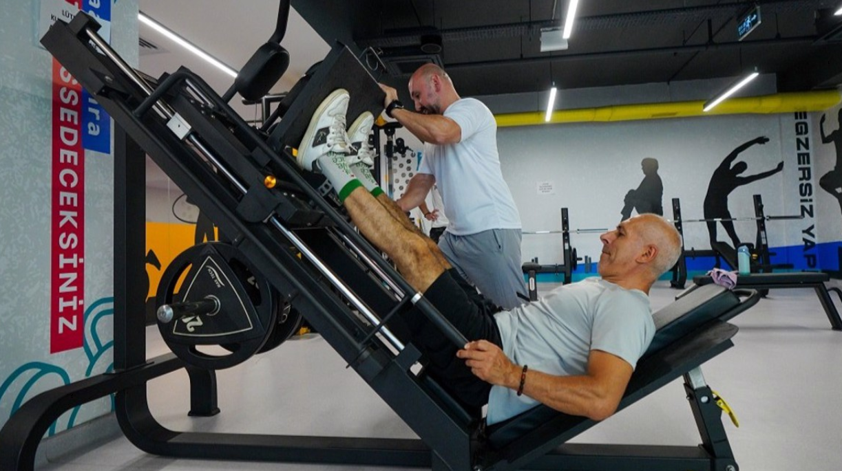 Beylikdüzü'nde Yaz Spor Kursları Yoğun İlgi Görüyor: Fitness, Pilates ve Yoga Eğitimleri Devam Ediyor