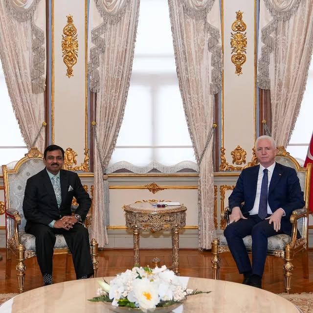 Vali Davut Gül, Hindistan Büyükelçisi Muktesh Kumar Pardeshi ile Görüştü