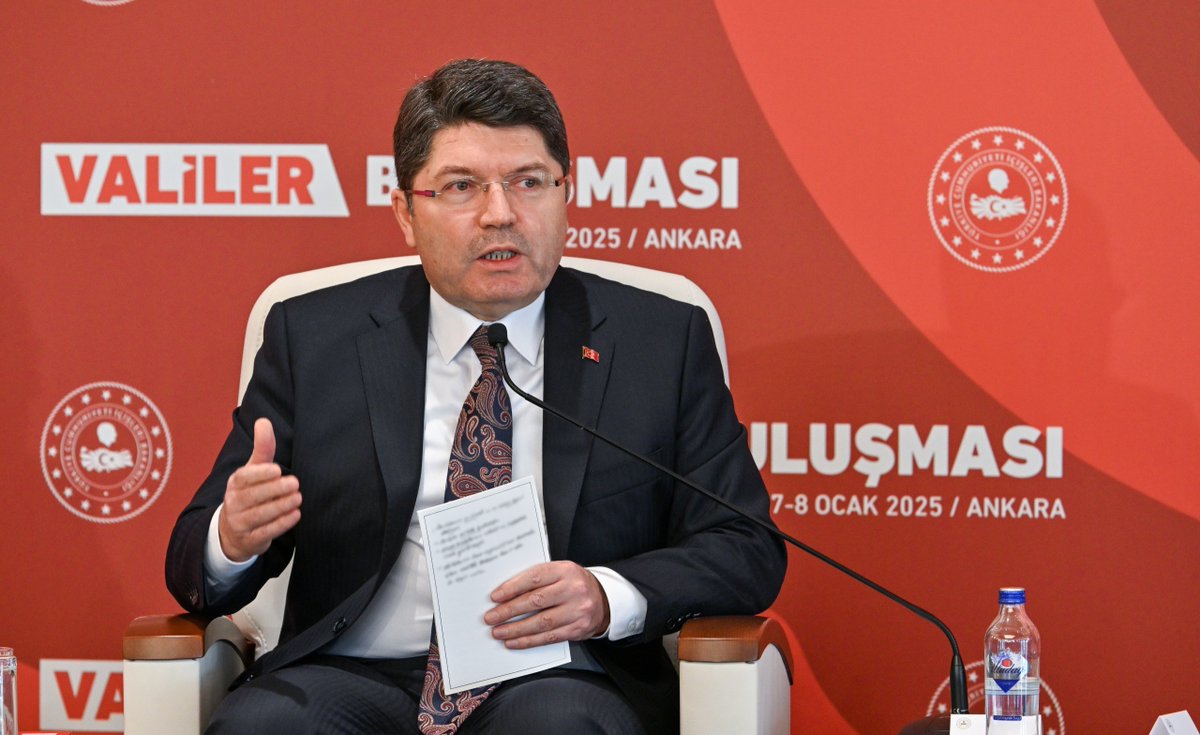 Yılmaz Tunç, Valiler Buluşması'nda 81 İlin Valisine Seslendi