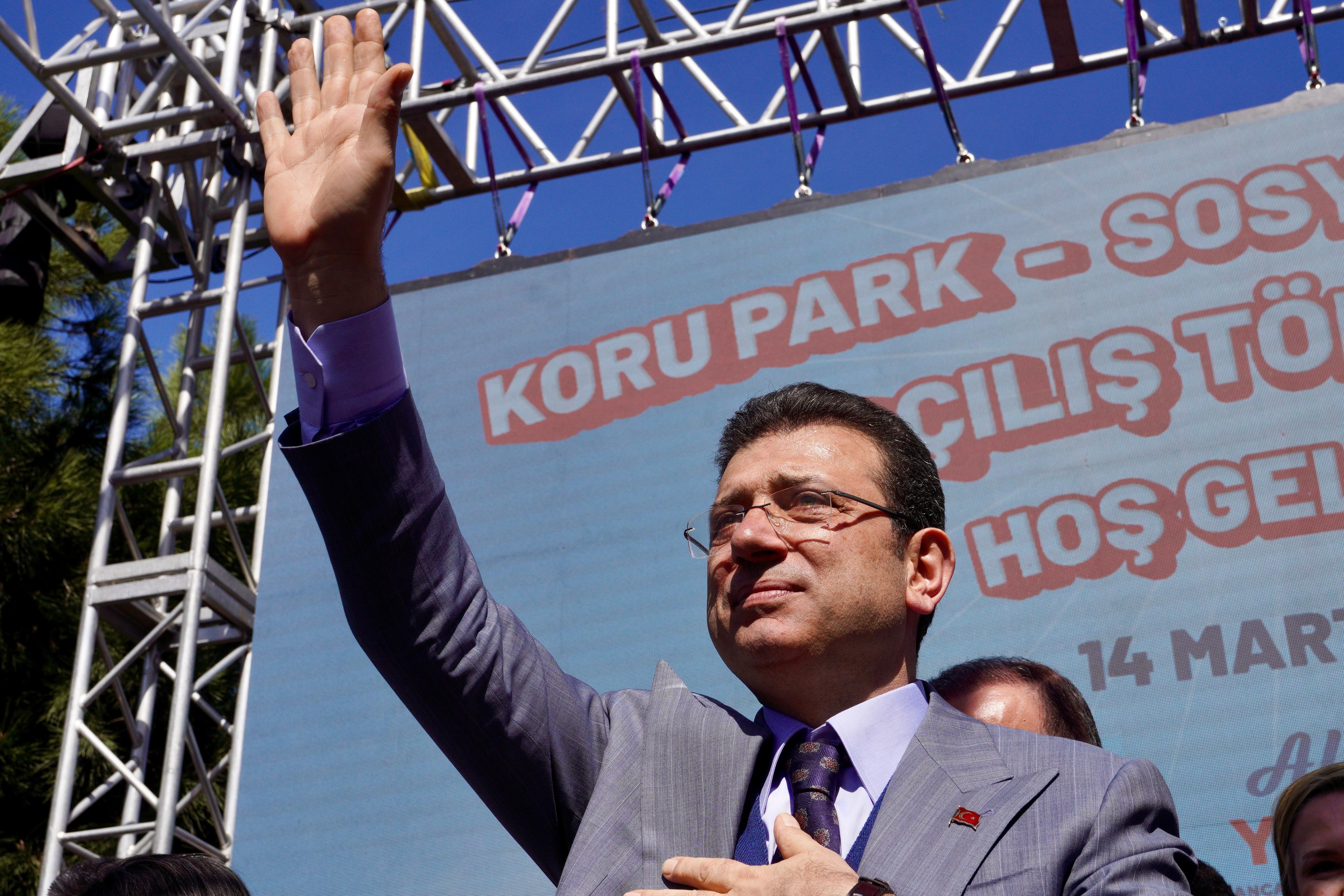 Ekrem İmamoğlu, Sancaktepe’de "Koru Park" Açılışında Konuştu: "Cumhurbaşkanlığı Yoluna Kararlılıkla Çıkıyorum"