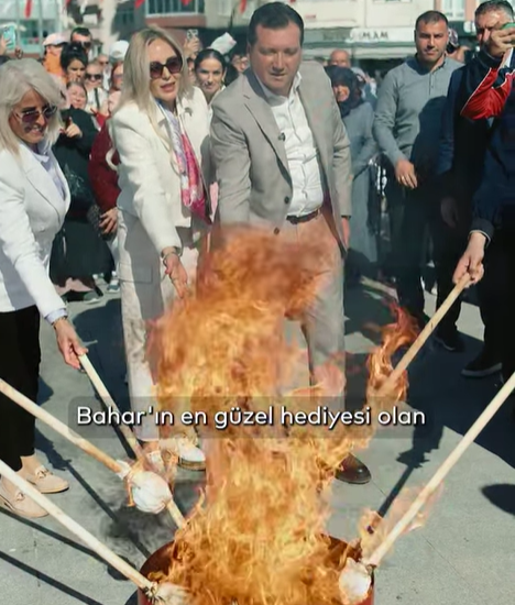 Silivri'de Hıdırellez Coşkusu Sahilde Yaşandı