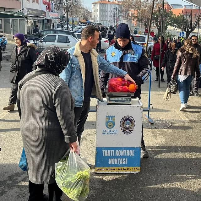 Pazartesi Pazarında Sıkı Denetim: Vatandaşların Güvenle Alışveriş Yapabilmesi Amaçlanıyor
