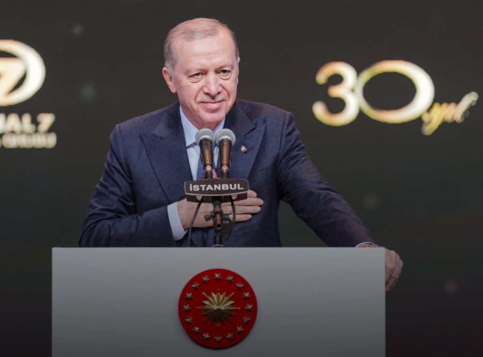 Cumhurbaşkanı Erdoğan,: "Kanal 7, FETÖ ve CHP Medyasının Saldırılarına Karşı Dalgakıran Oldu"