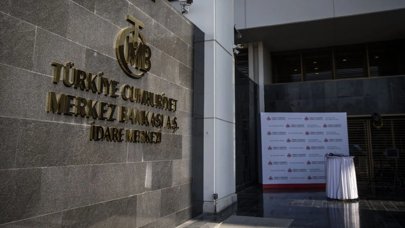 Merkez Bankası’ndan 22 Ay Sonra İlk Faiz İndirimi