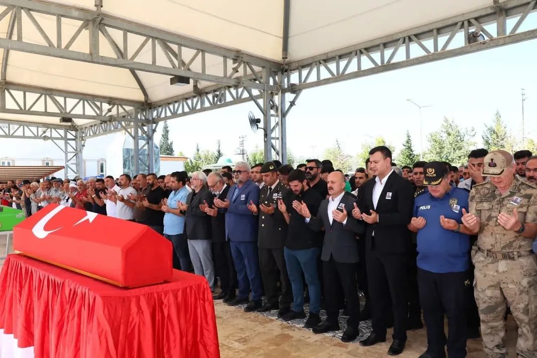 Şehit Topçu Er Edip Can Kara, Adıyaman’da Son Yolculuğuna Uğurlandı!