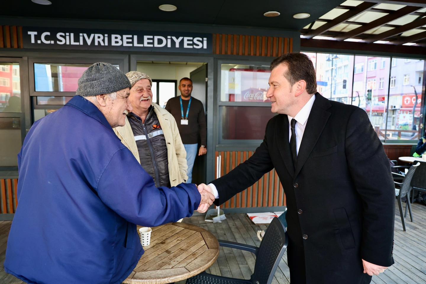Başkan Balcıoğlu, Vakkas Kafe’de Vatandaşlarla Bir Araya Geldi